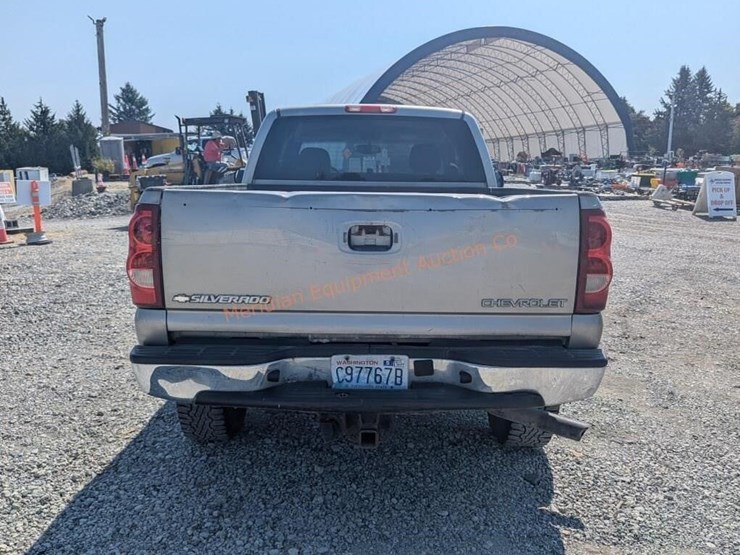 2003-chevrolet-silverado-2500hd-image-5
