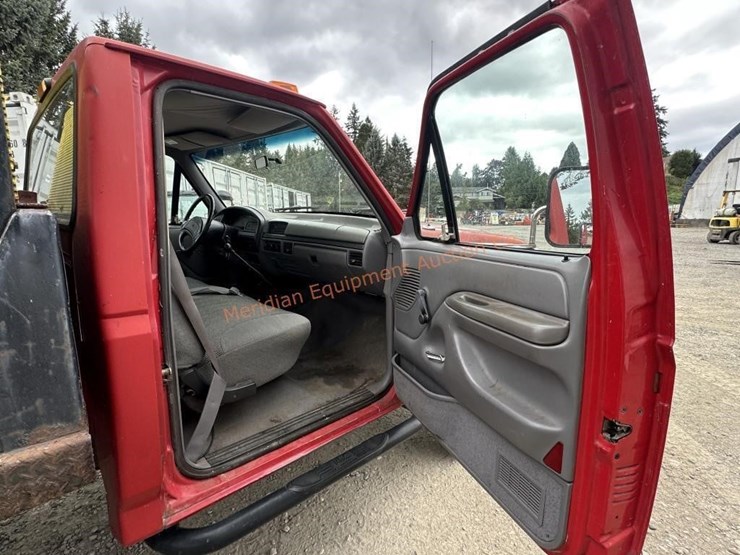1995-ford-f350-xl-image-27