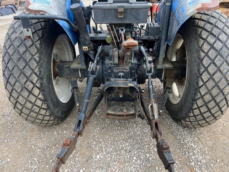 new-holland-tn65-image-7