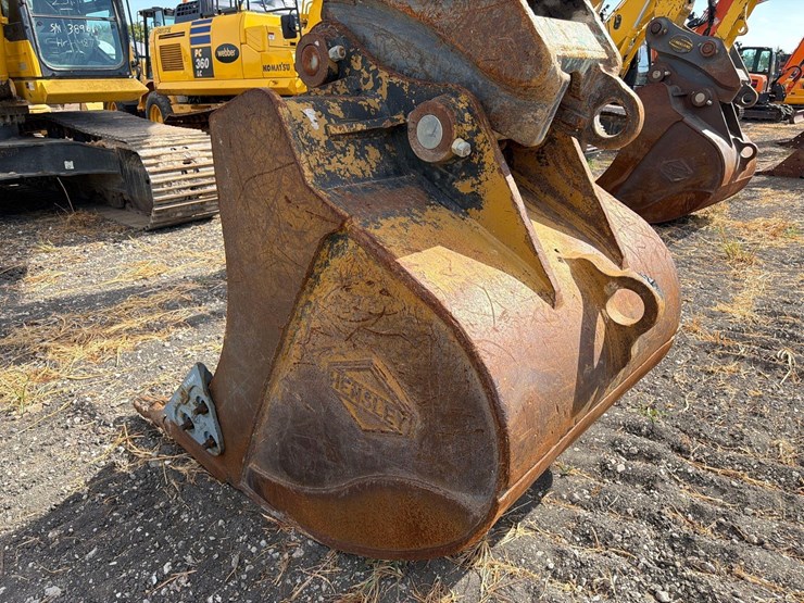 2022-komatsu-pc360-lc-11-image-11