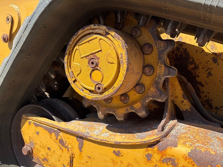 2021-caterpillar-259d3-image-14