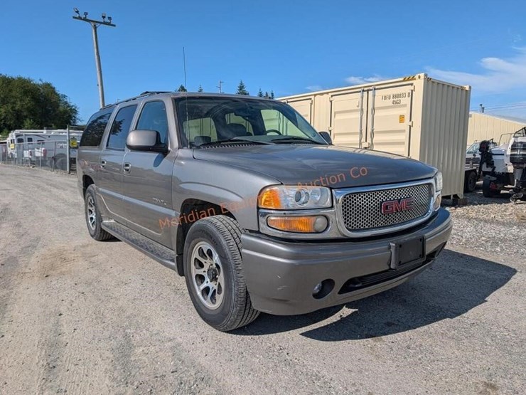 2006-gmc-yukon-xl-denali-image-1