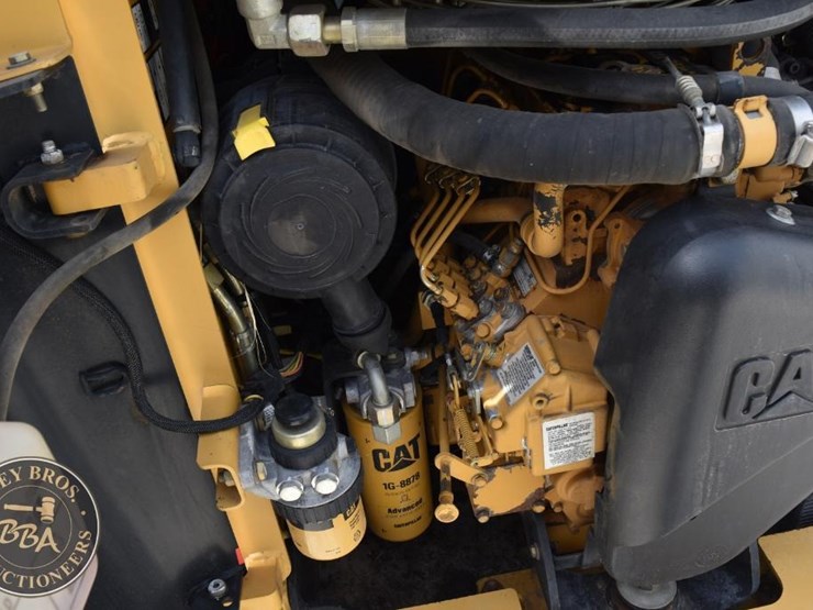 2004-caterpillar-257b-image-51