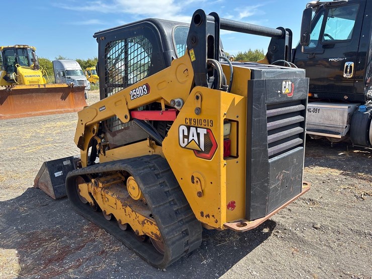 2021-caterpillar-259d3-image-5