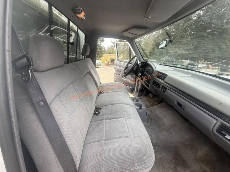 1994-ford-f150-xlt-image-24