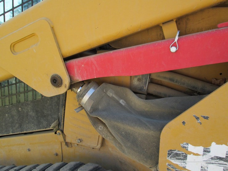 2018-caterpillar-299d2-xhp-image-10