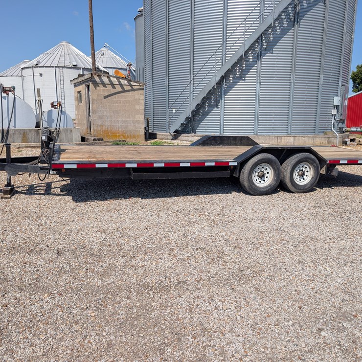 24’ Tandem Axle Trailer