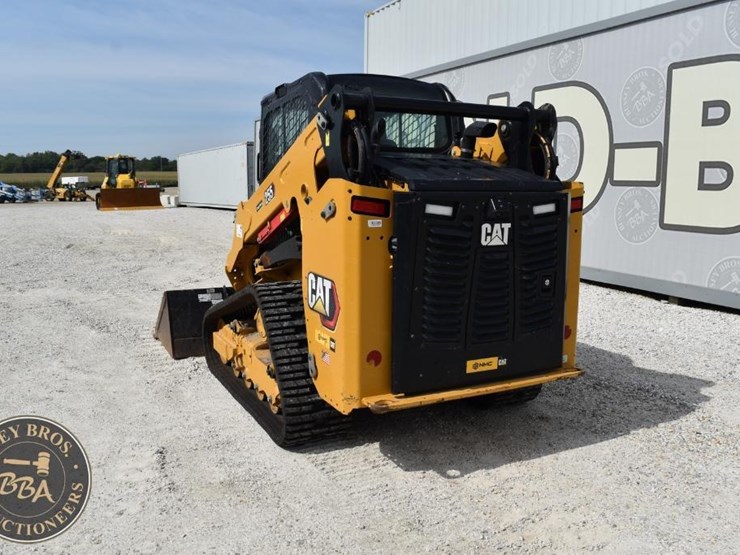 2024-caterpillar-255-image-16