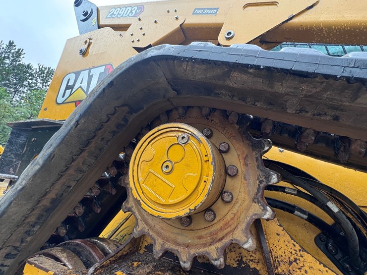 2021-caterpillar-299d3-xe-image-8