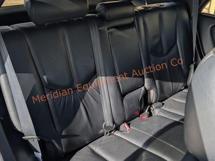 2001-lexus-rx300-image-30
