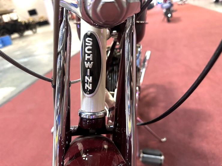 #1080-•-offered-at-no-reserve-|-1949-whizzer-schwinn-motorized-bicycle-image-11