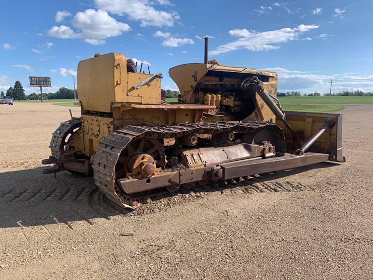 1952-cat-dozer-image-5