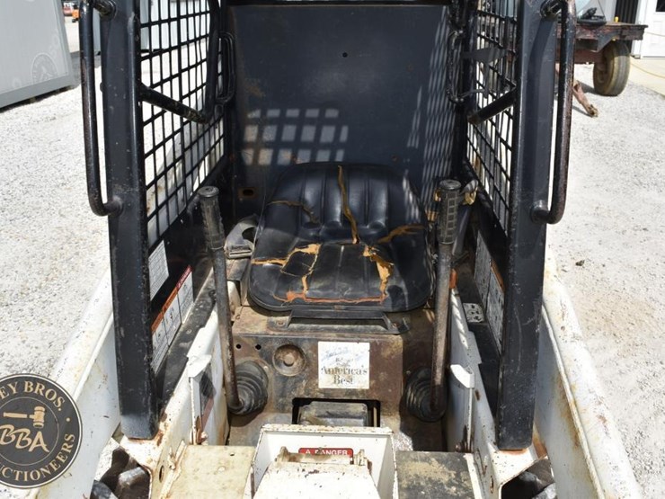 bobcat-443-image-12