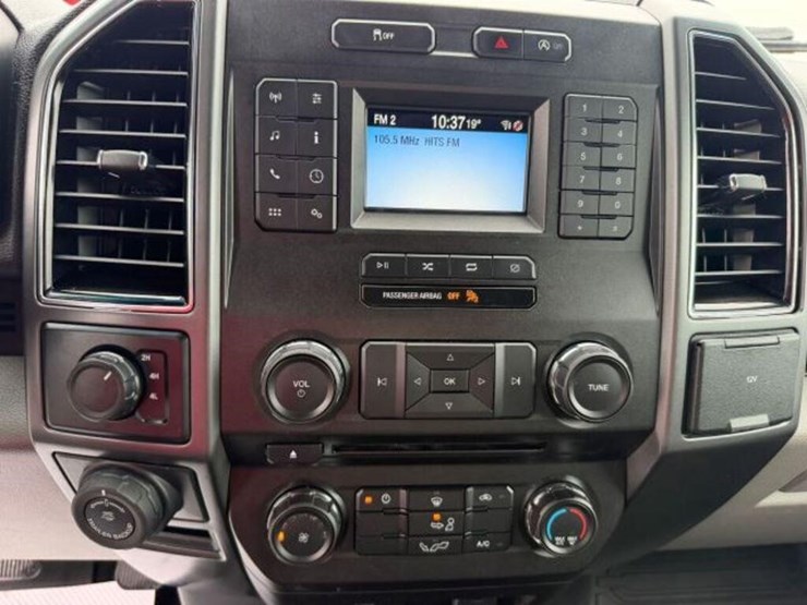 2018-ford-f150-xlt-image-14