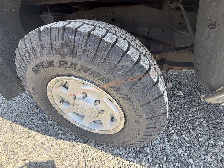 2001-ford-f250-image-22