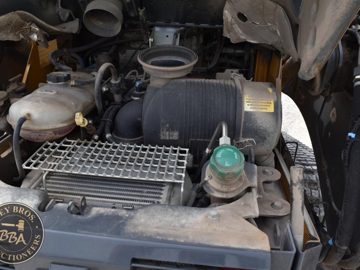deere-333g-image-34