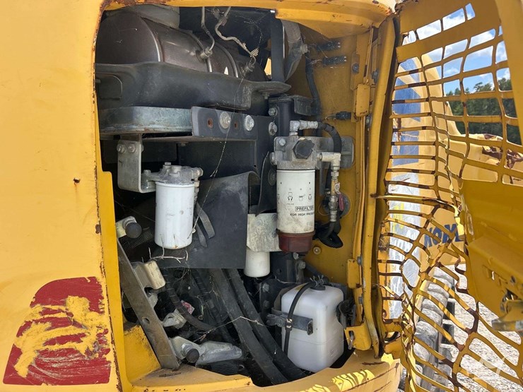 komatsu-pc138us-lc-11-image-8