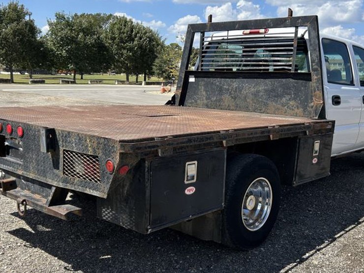 2007-chevrolet-3500-image-4