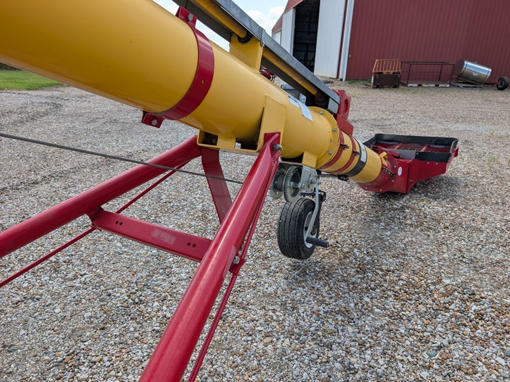 westfield-wr100-31-straight-auger-image-37