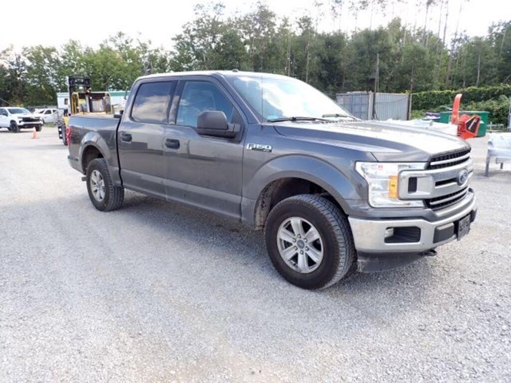 2018-ford-f150-xlt-image-3