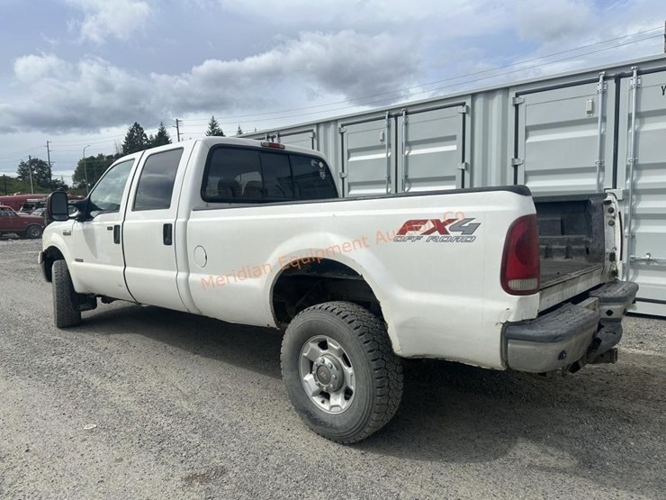 2005-ford-f350-image-3