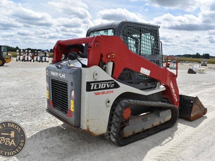 2022-takeuchi-tl10v2-image-18