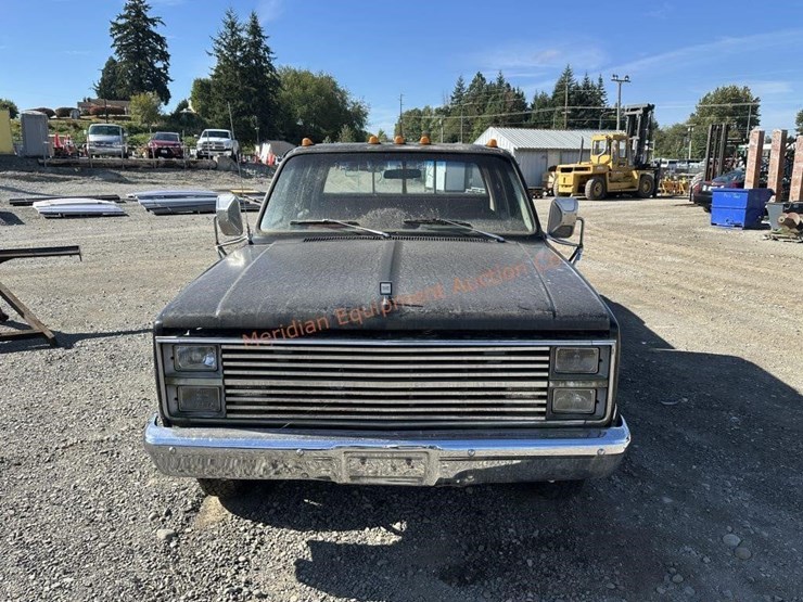 1983-gmc-3500-image-7