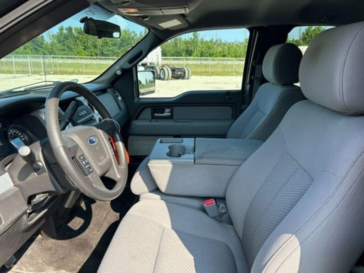 2014-ford-f150-xlt-image-15