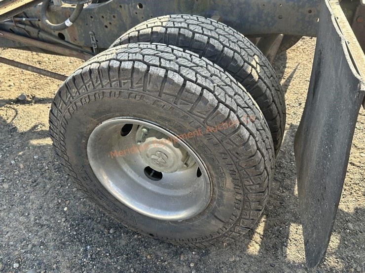 1999-dodge-ram-3500-image-15