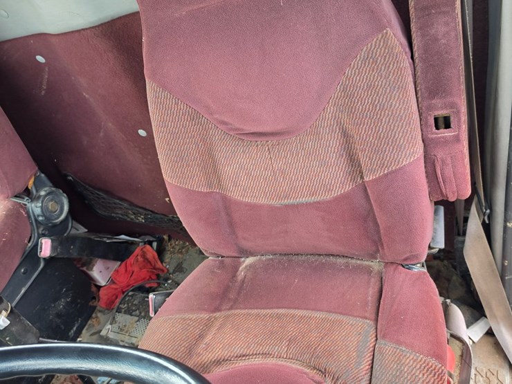 1997-ford-tractor-image-14