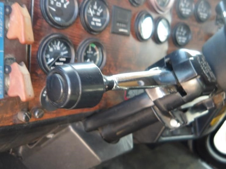 1997-peterbilt-379-image-33