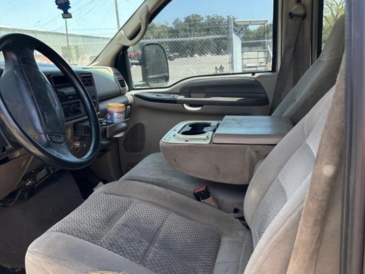 2001-ford-f250-image-8