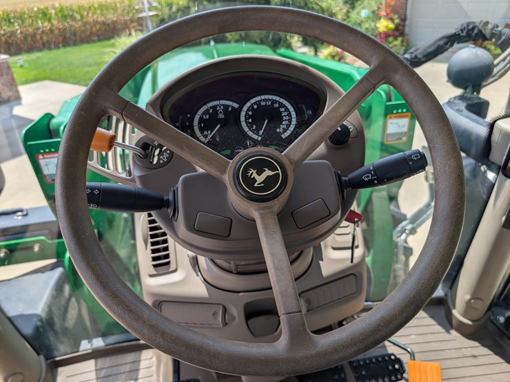 2015-john-deere-6175r-image-81