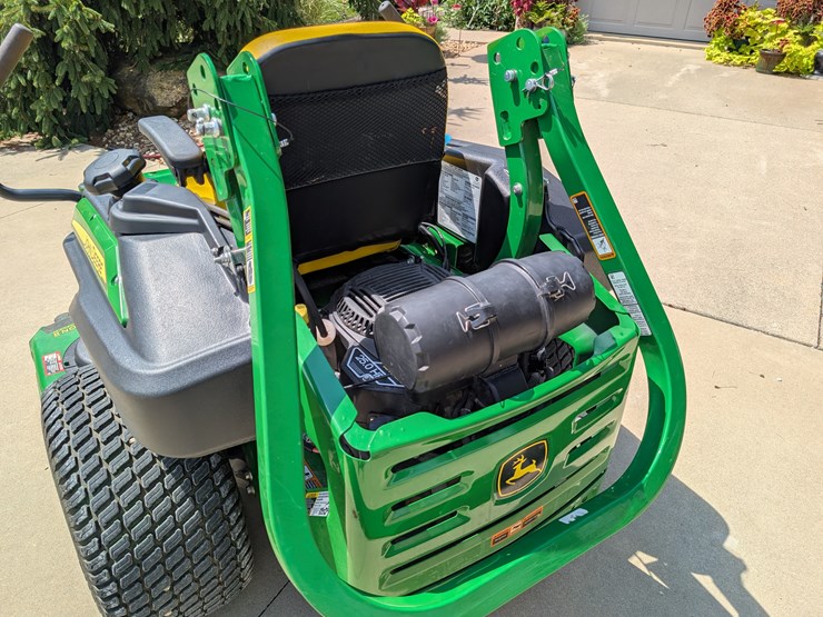 2019-john-deere-z915e-image-22