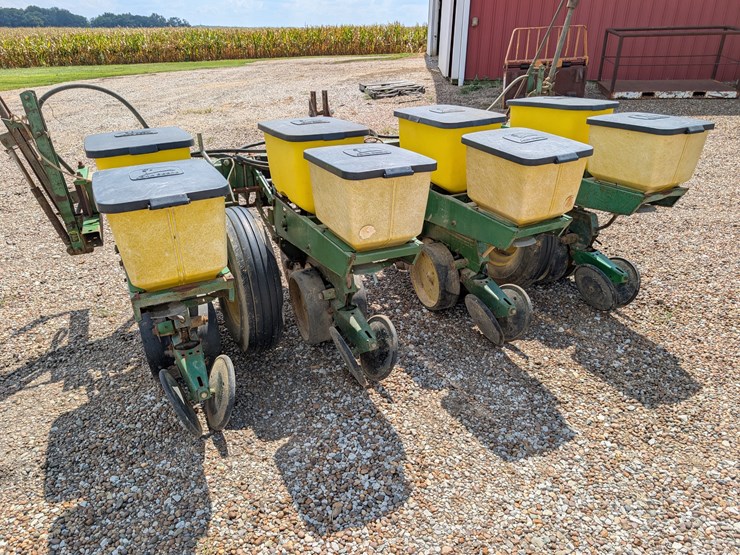 john-deere-7100-image-3