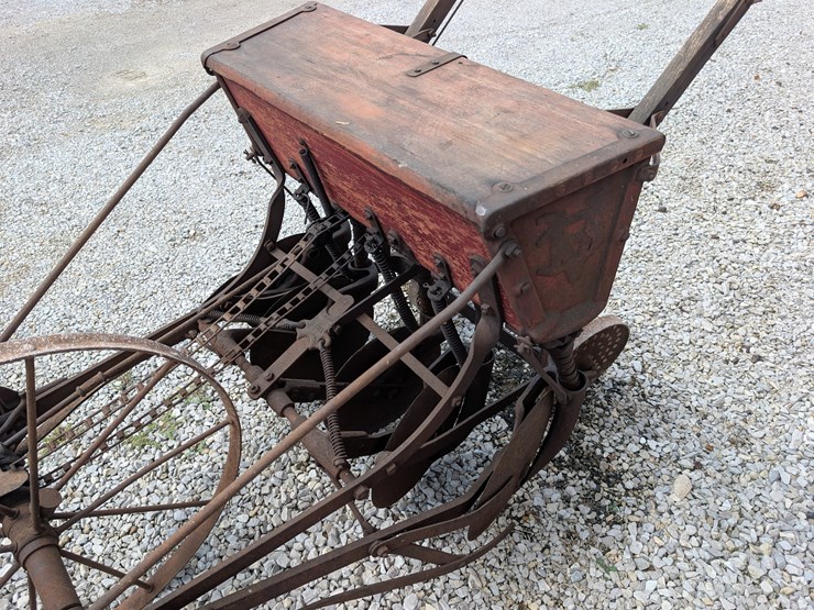 van-brunt-drill-image-9
