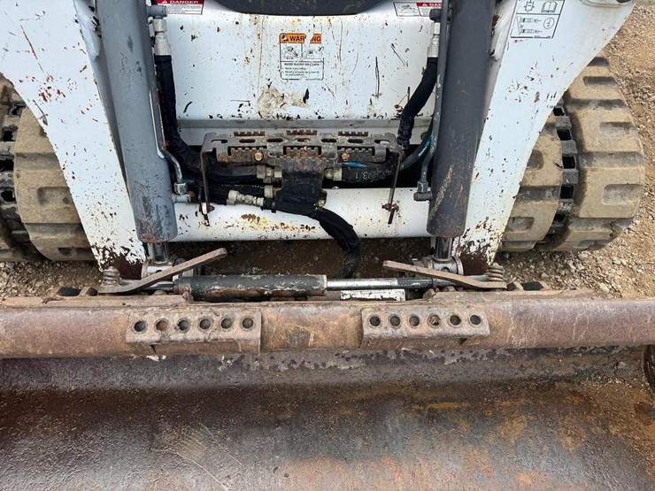 2021-bobcat-t770-image-11