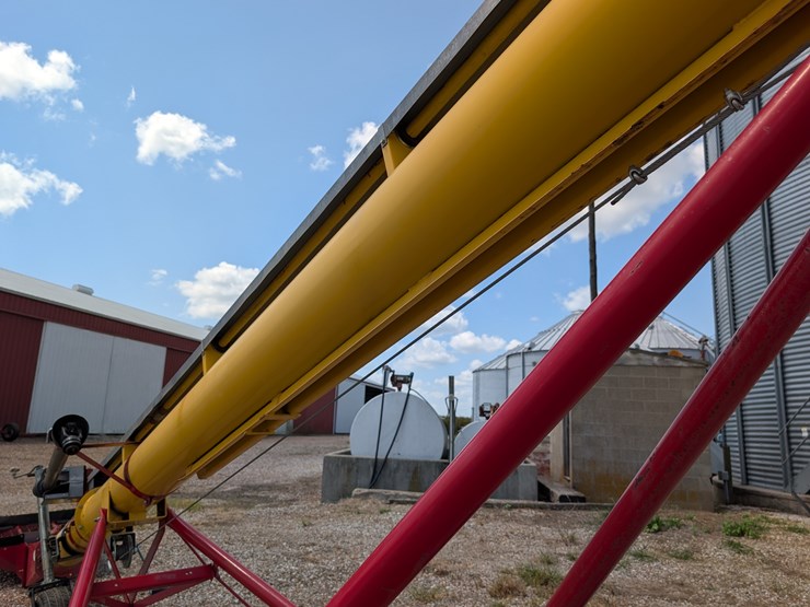 westfield-wr100-31-straight-auger-image-25