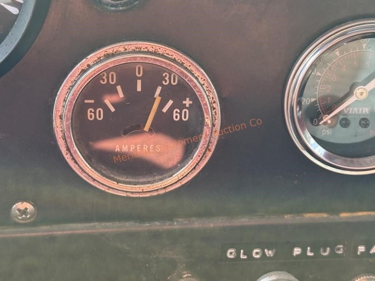 1975-international-s1600-image-33