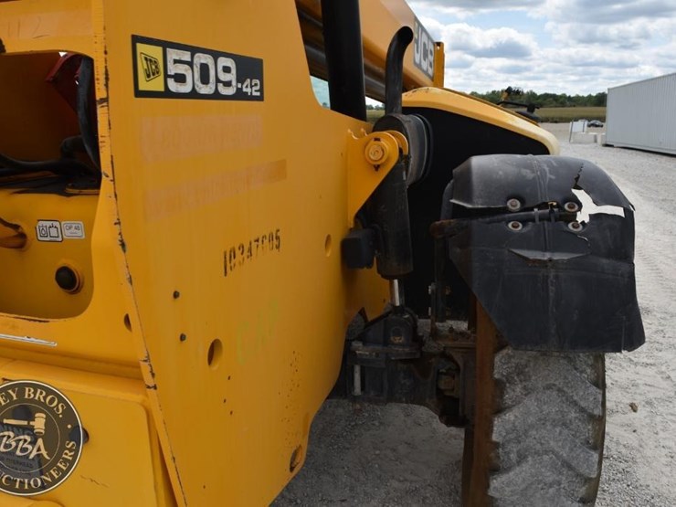 jcb-509-42-image-24