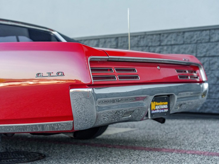 #1025-•-1967-pontiac-gto-image-13