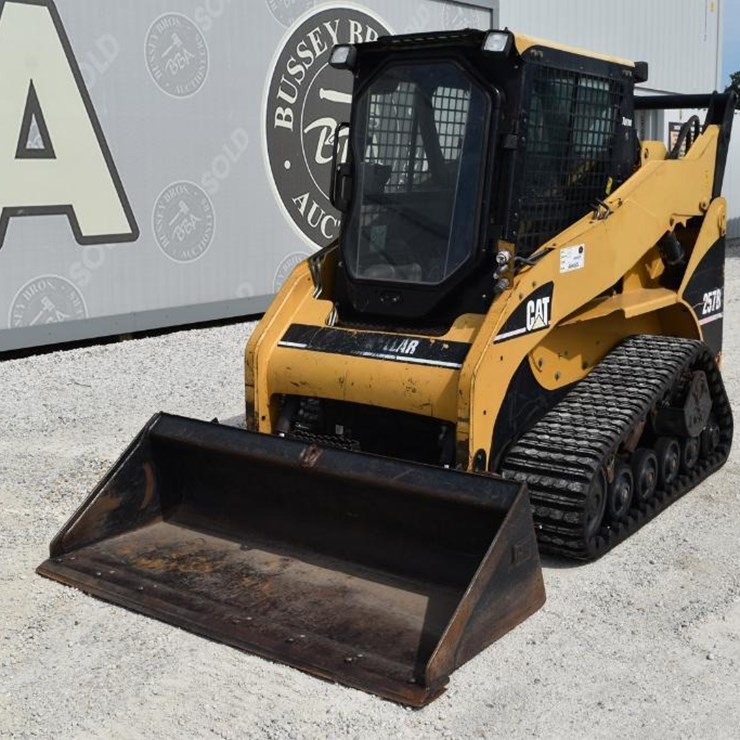 2004 CATERPILLAR 257B