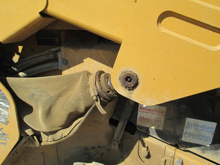 2018-caterpillar-299d2-xhp-image-15