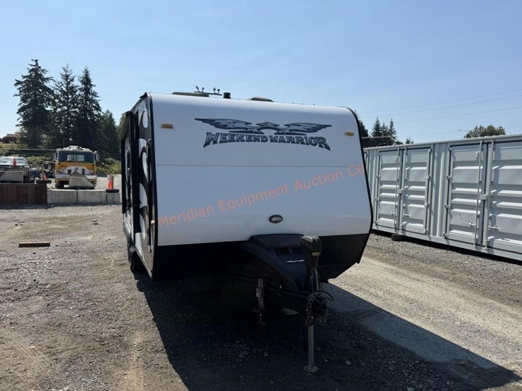 2019-weekend-warrior-toy-hauler-image-4