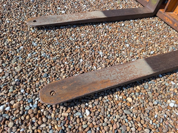 lull-pallet-forks-image-7