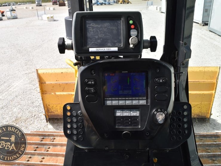 2018-komatsu-d51pxi-24-image-54