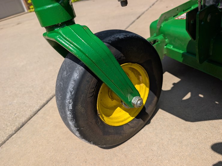 2019-john-deere-z915e-image-44