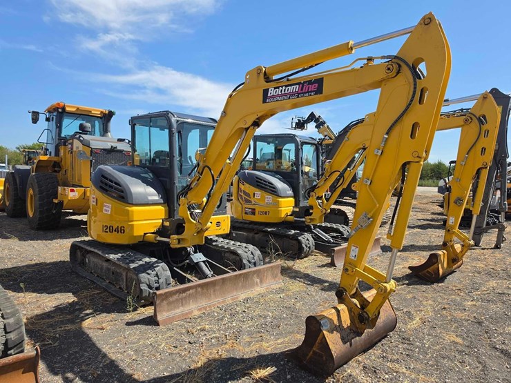 2024-kobelco-sk55srx-7-image-2