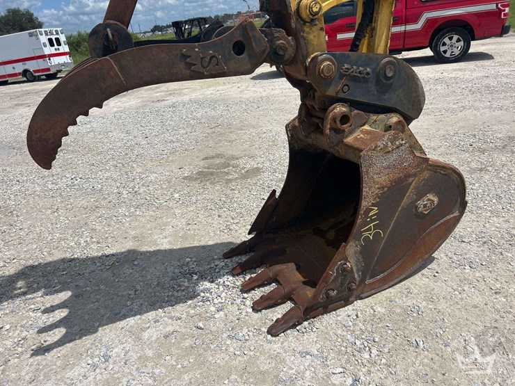 komatsu-pc138us-lc-11-image-18