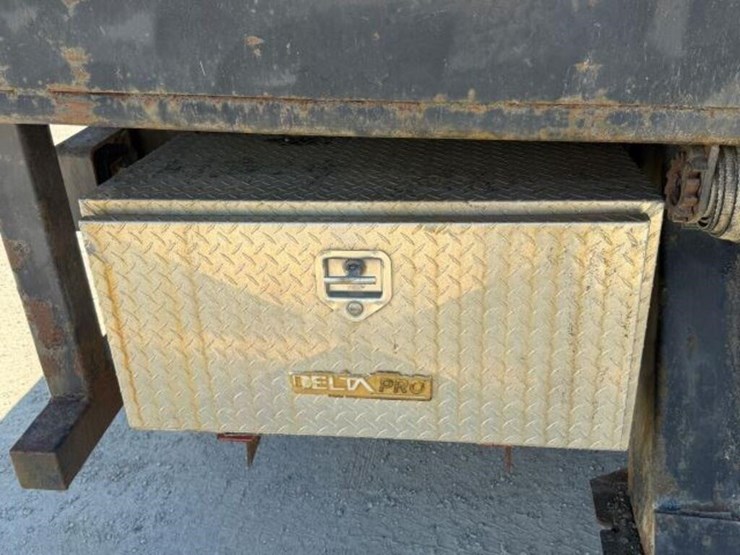 1993-ford-l8000-image-31